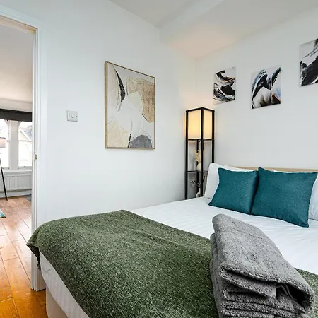 West Hampstead Hub Apartment London Exterior photo